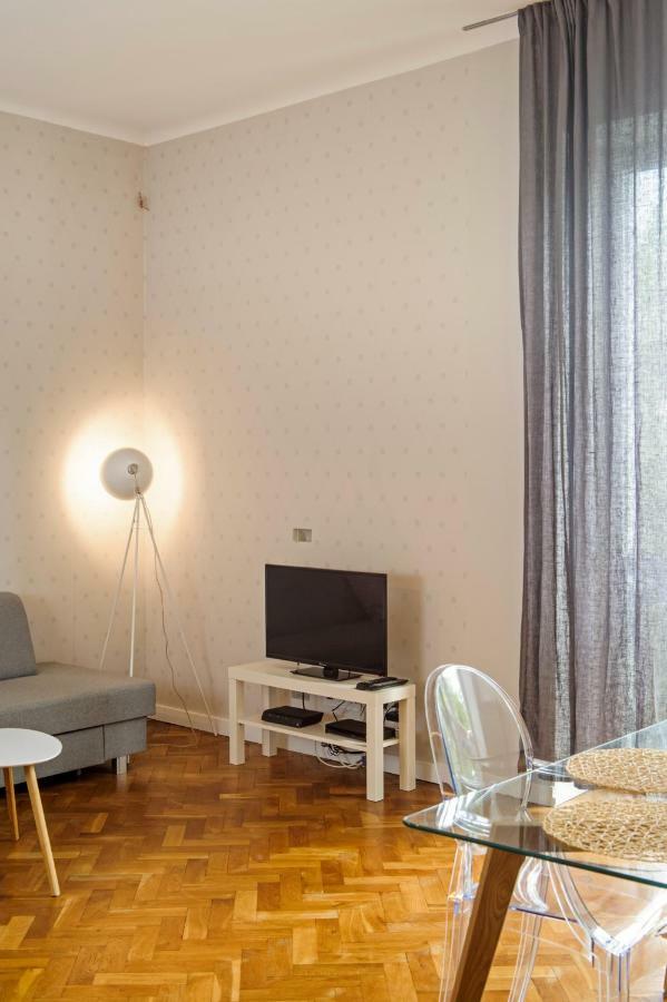 Zoli Apartment Warsawa Bagian luar foto